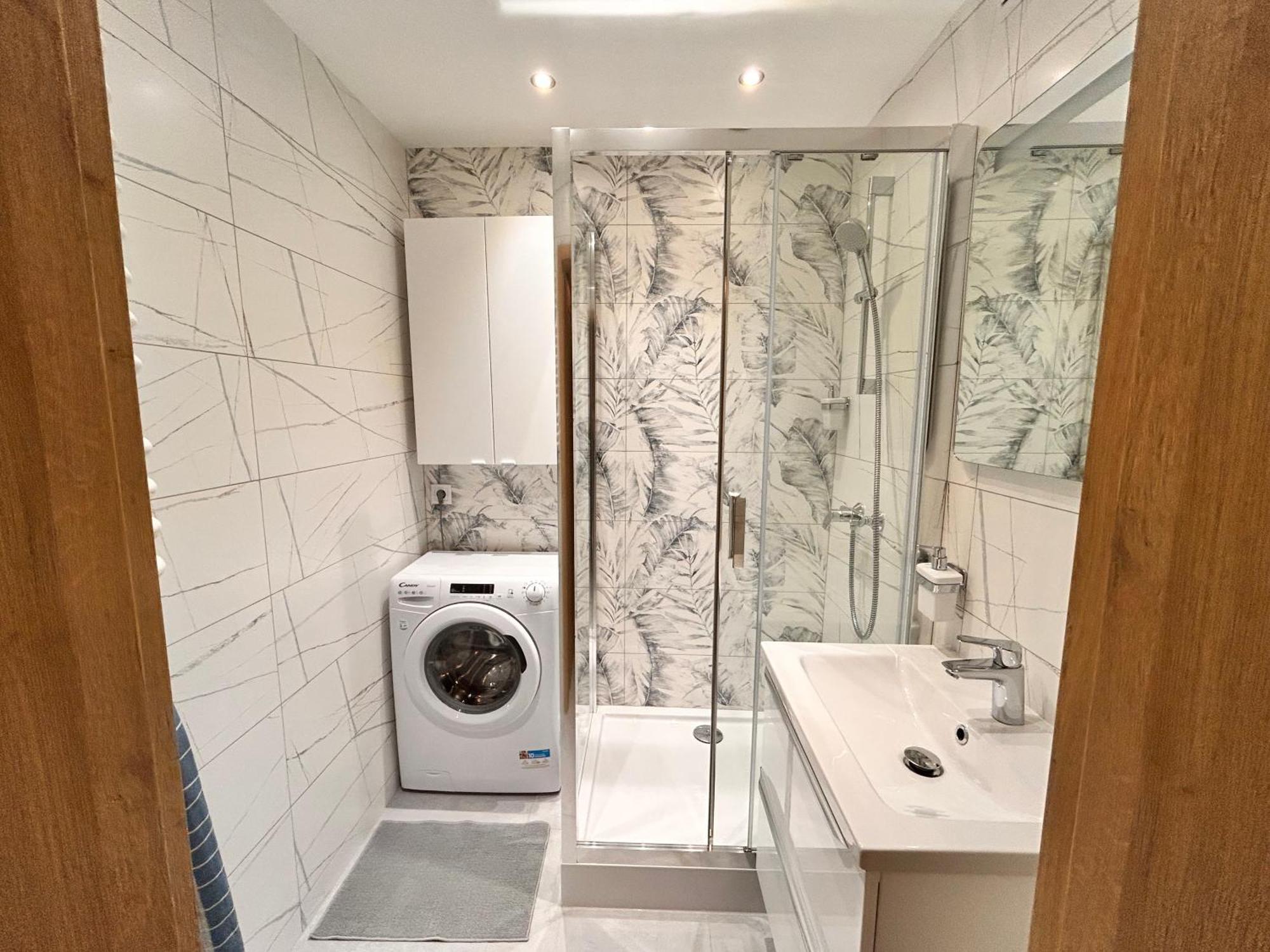 Apartament Tychy Miasto 60M2 Buitenkant foto